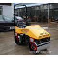 Steel Wheel Vibrating Roller Compactor Sell to Japan FYL-890